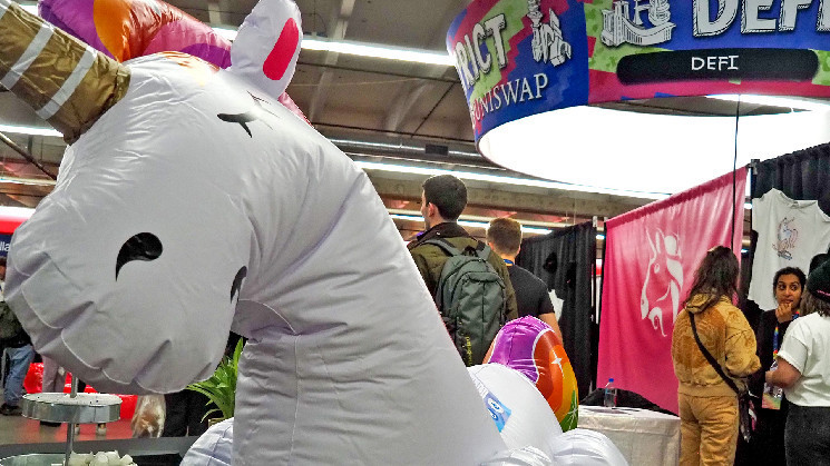 Decentralized Exchange Uniswap Expands to Bitcoin Sidechain Rootstock